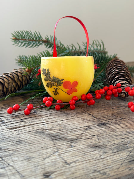 Beeswax Christmas Ornament Class