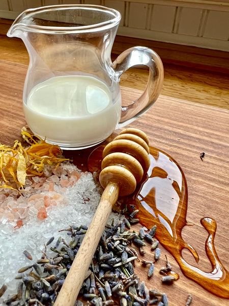Goat’s Milk & Honey Bath Salts