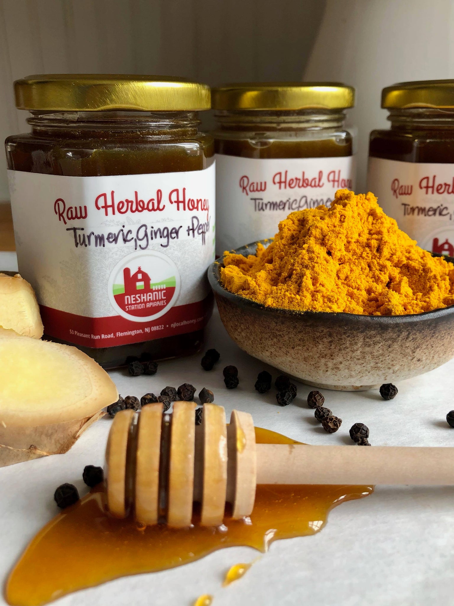 Raw Herbal Honey: Turmeric, Ginger & Pepper